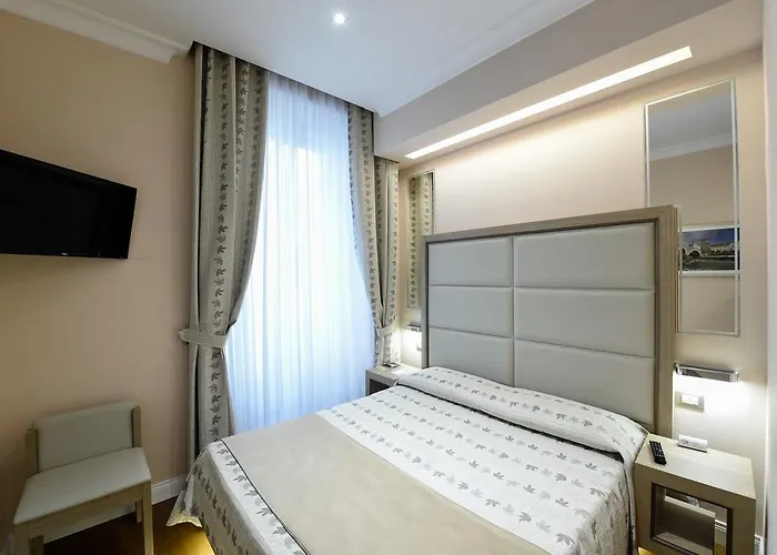 Domus Clara 3* Rome
