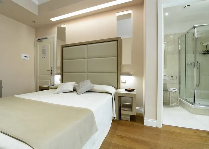 Domus Clara Gasthuis 3*